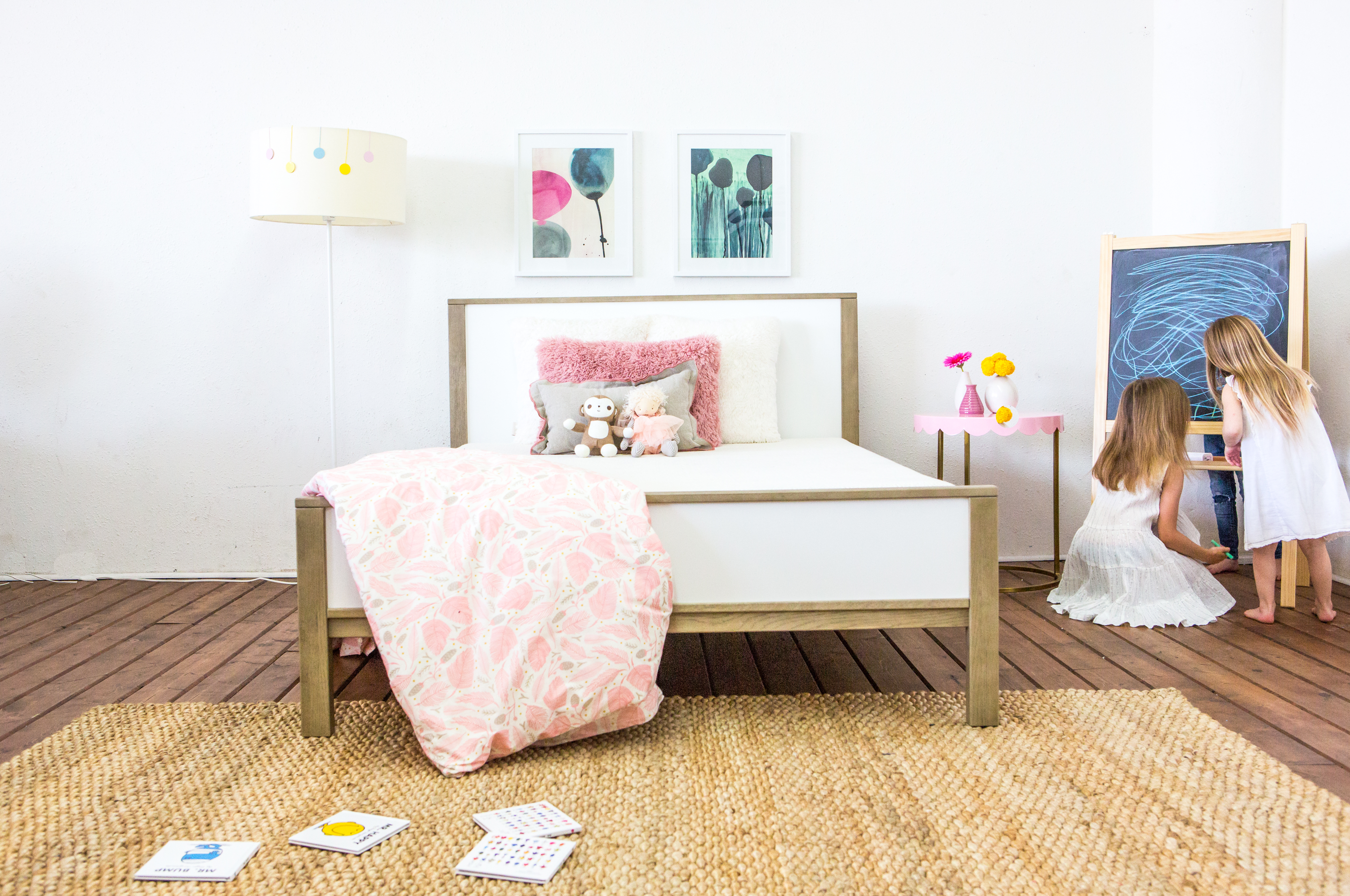 Should My Child Sleep in a Queen Bed 5 Little Monkeys